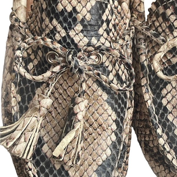 Coach Nadia Driving Mocs Bow Tassel
Loafers Snake Print Leather Shoe Flats 5.5B - Picture 13 of 16